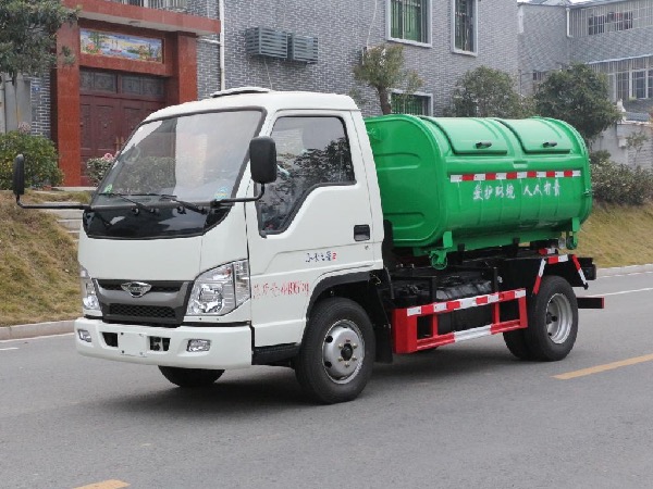 福田時代小卡之星2鉤臂式垃圾車｜車廂可卸式垃圾車｜3-4立方垃圾箱專用轉運車